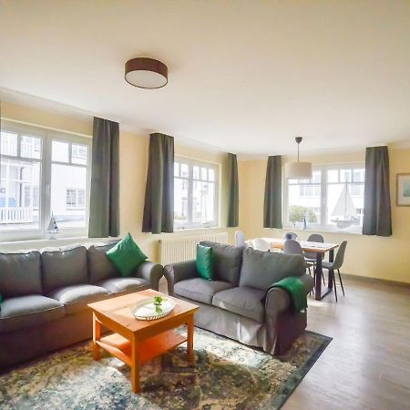 Strandvillen Binz - Ferienwohnung Mit 2 Schlafzimmern Und Balkon Ah-563 Exterior foto